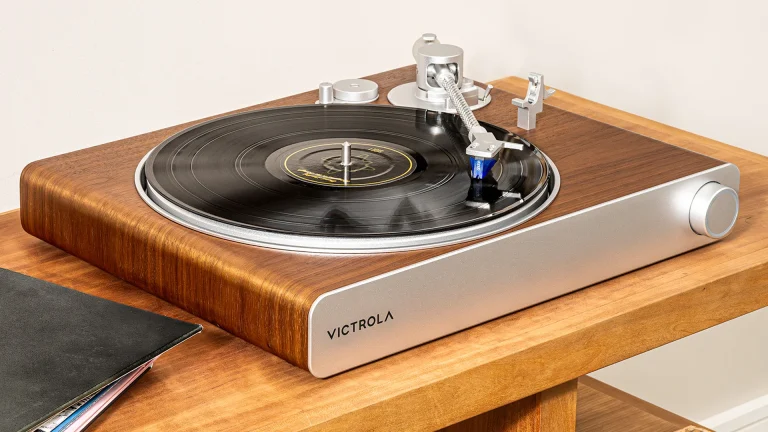 Victrola Wave Turntable, Menghidupkan Vinyl dengan Sentuhan Masa Depan