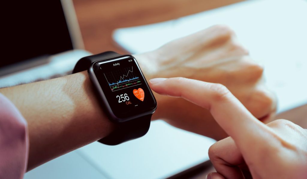 Tren Wearable 2025, Dari Deteksi Dini hingga Kesehatan Mental
